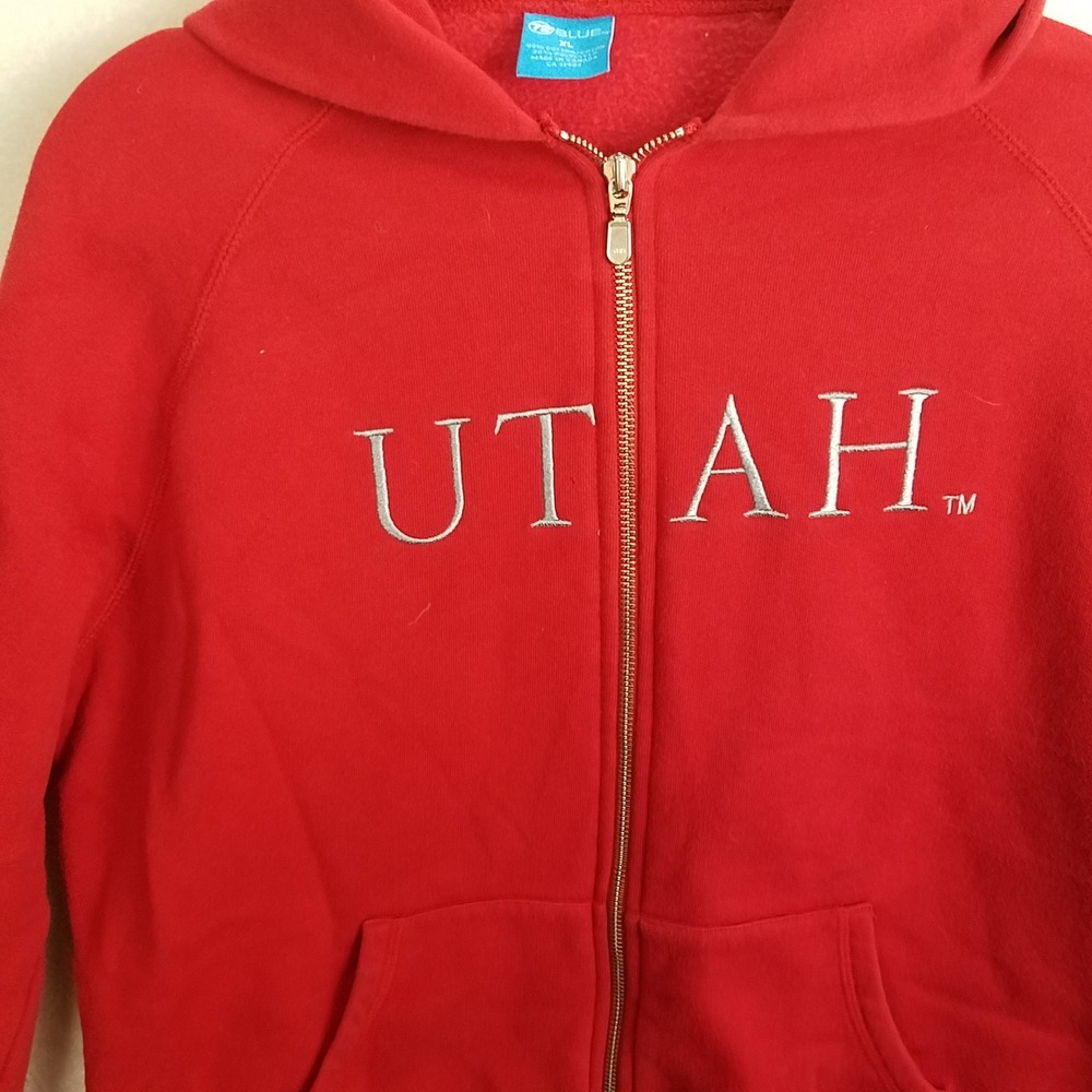 72Blue Women's XL Red Utes Utah University Zip Up Hoodie Sweatshirt embroidered - Picture 3 of 5